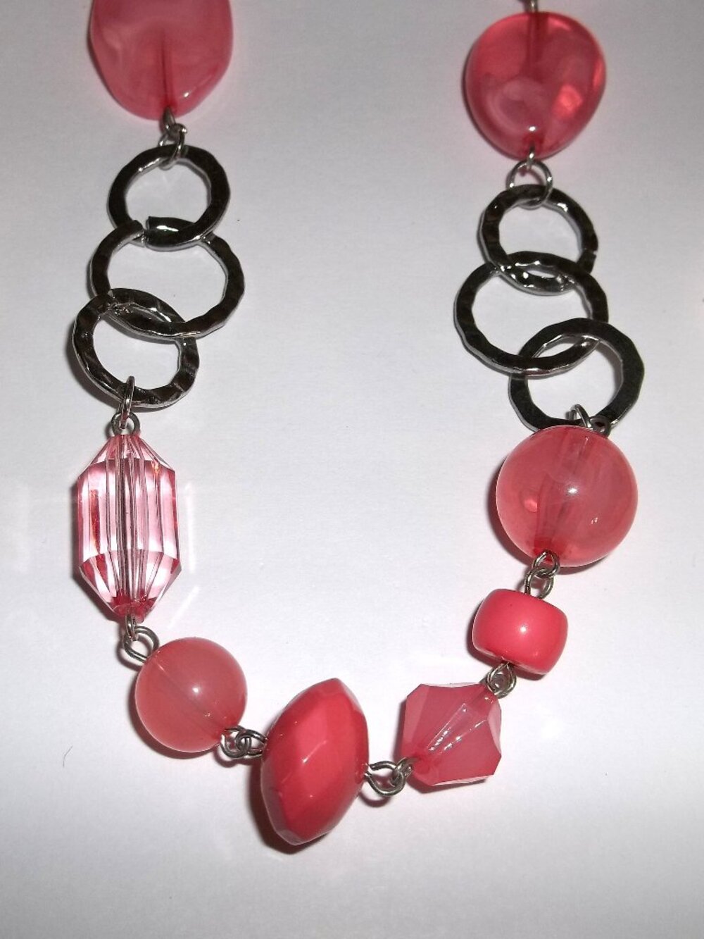 Long Necklace Silver Tone Pink Beaded Single Strand Costume Jewelry Woman D509